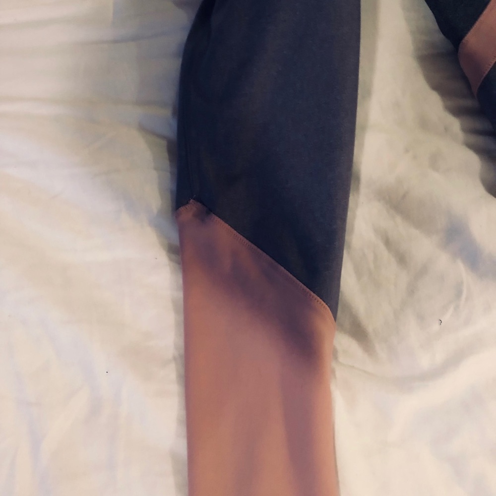 Yoga Pants - Picture 3 of 3